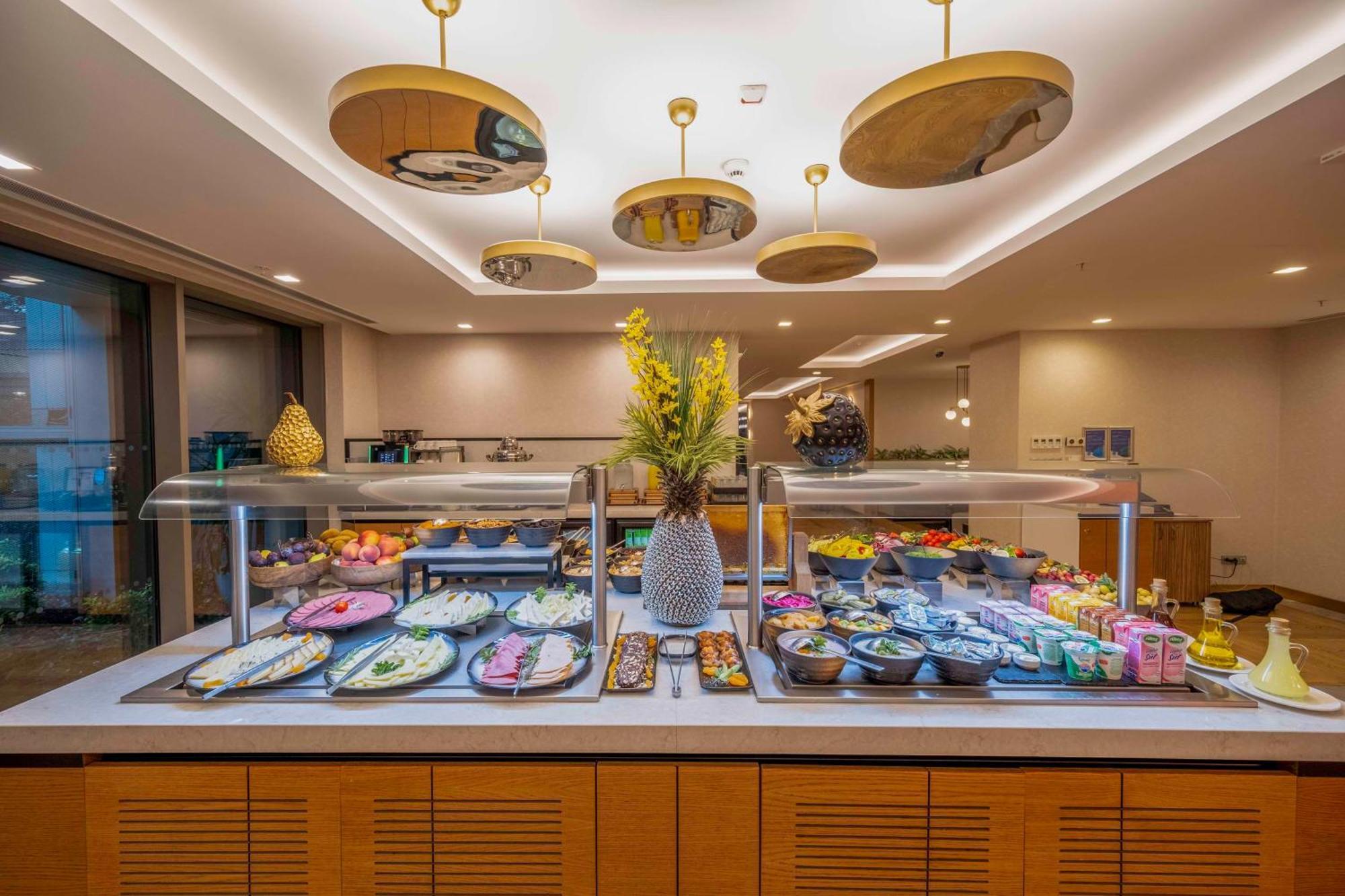 Radisson Residences Vadistanbul Ngoại thất bức ảnh