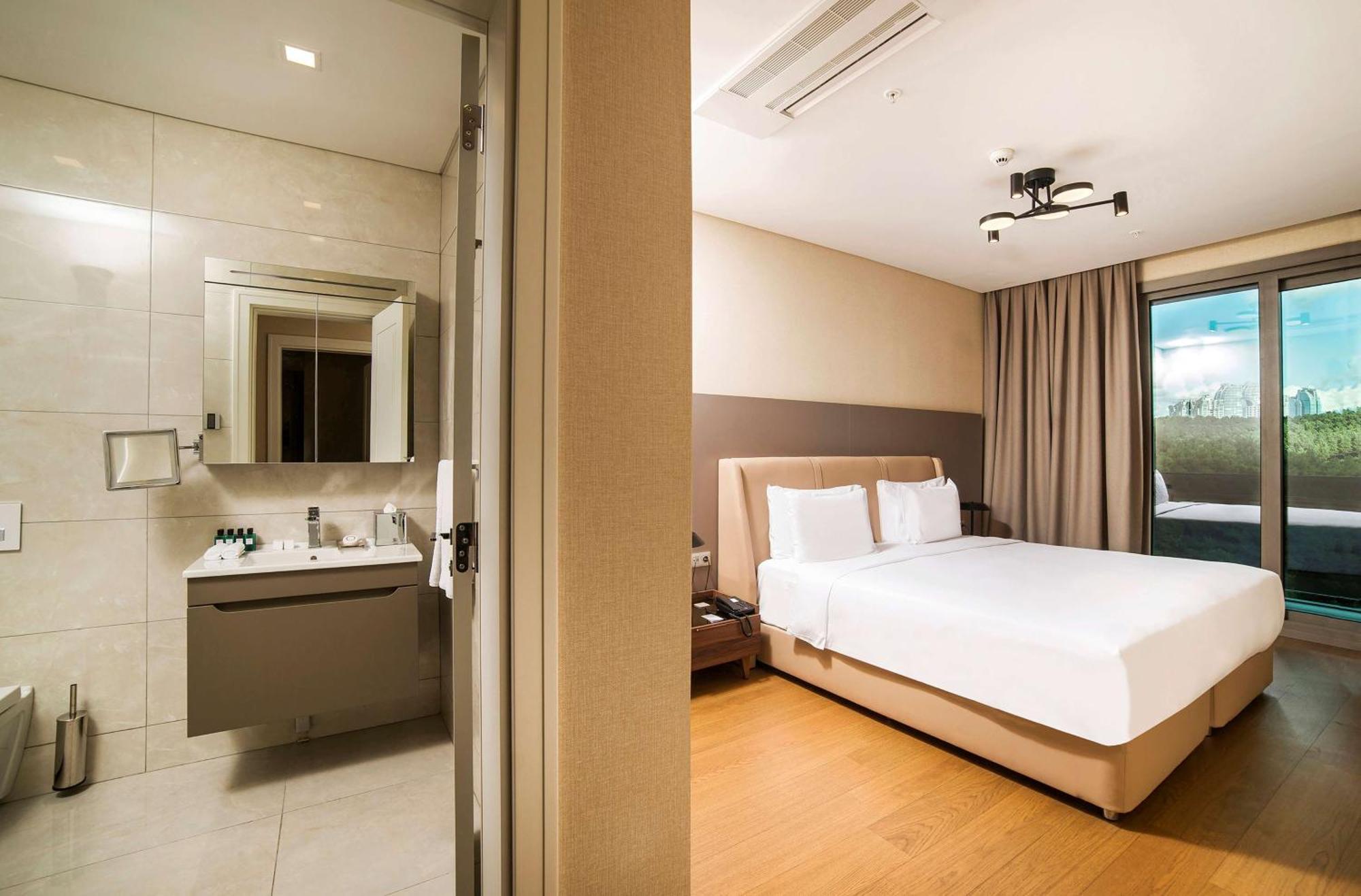 Radisson Residences Vadistanbul Ngoại thất bức ảnh